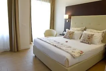 ريسيدنزا فلامينيو غايو 2*