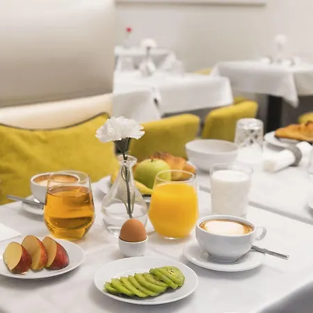 בית הארחה Chic&town Luxury Piazza Del Popolo 4*